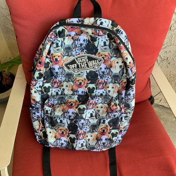 BACKPACK - Picture 1 of 3